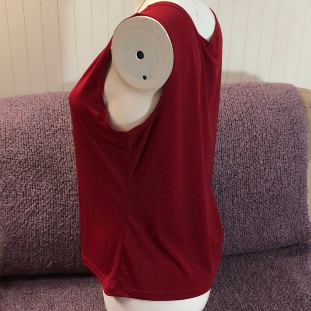 GRACE ELEMENTS Petite Mia Sleeveless Knit Top Clove Red PL New NWT - Picture 9 of 11